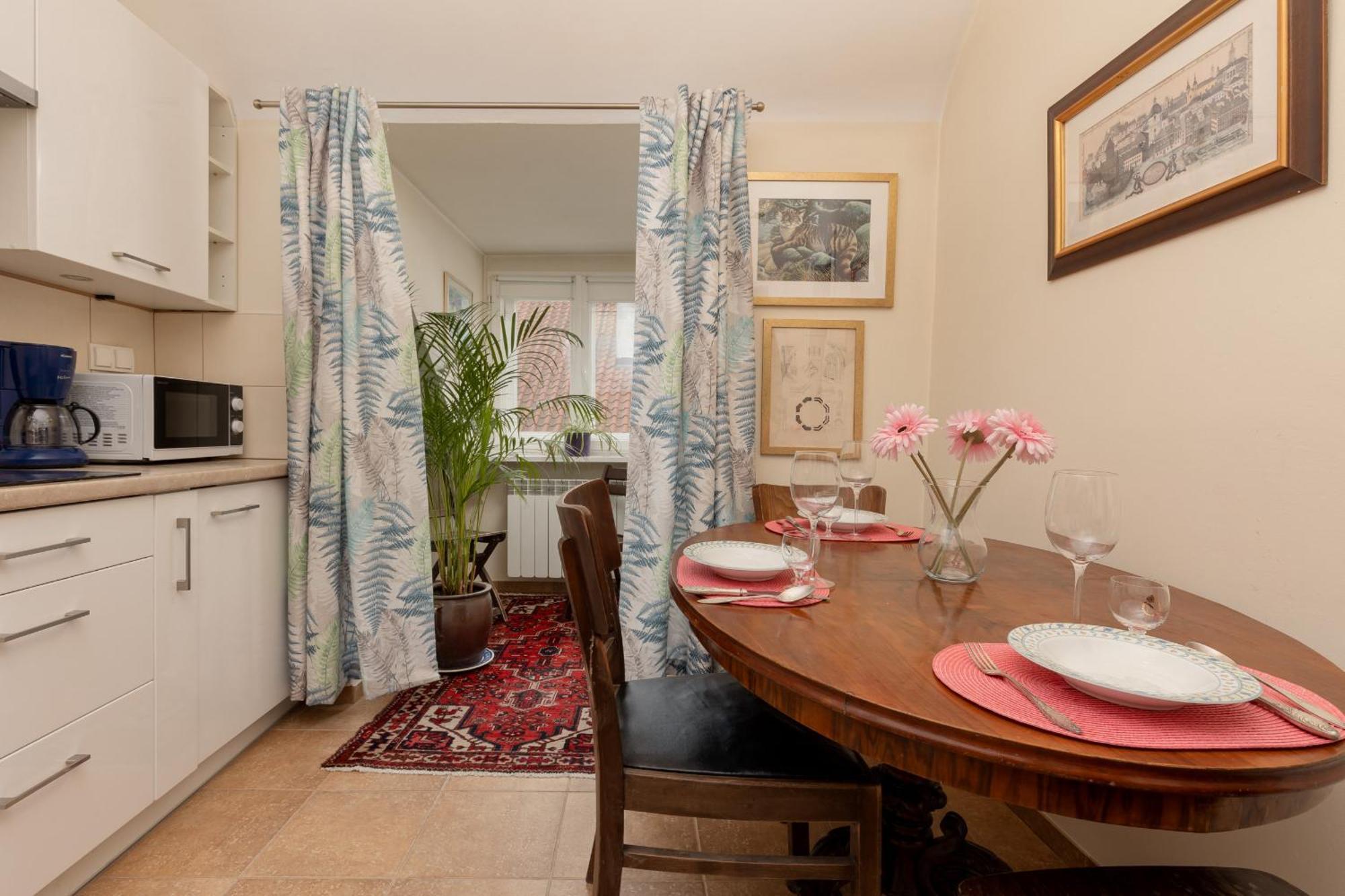 Atmospheric Apartment Next To Warsaw Old Town Square By Noclegi Renters Kültér fotó